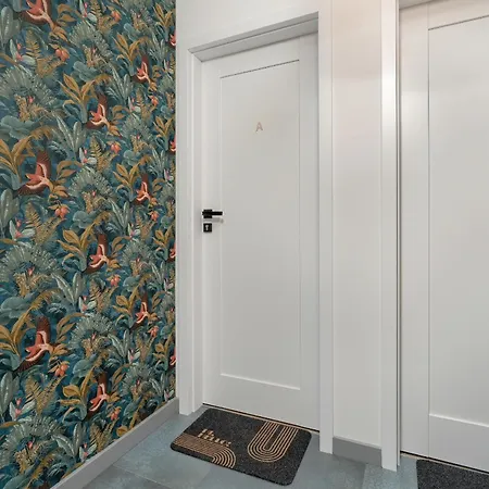 Studio With Balcony In Poznan By Noclegi Renters Eksteriør bilde