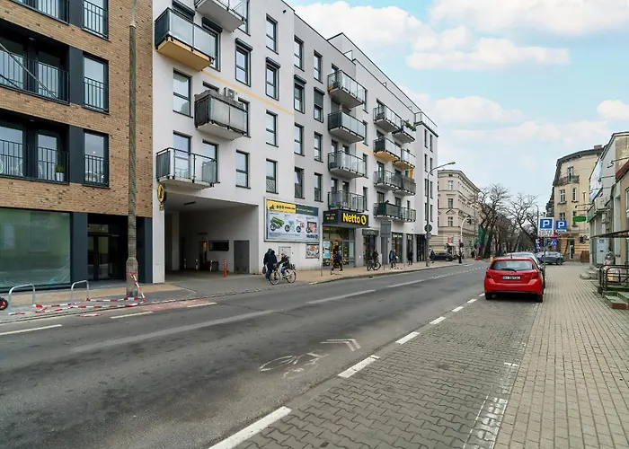 Studio With Balcony In Poznan By Noclegi Renters